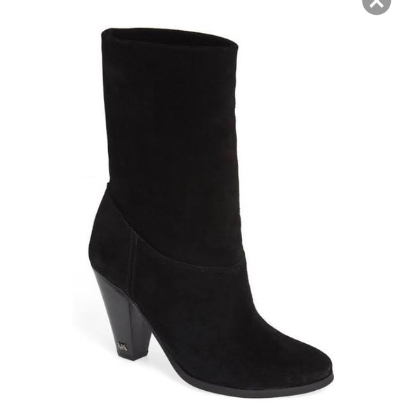 divia suede ankle boot